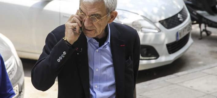 Σύμφωνο συμβίωσης με την αγαπημένη του Μαρία υπέγραψε ο Γιάννης Μπουτάρης